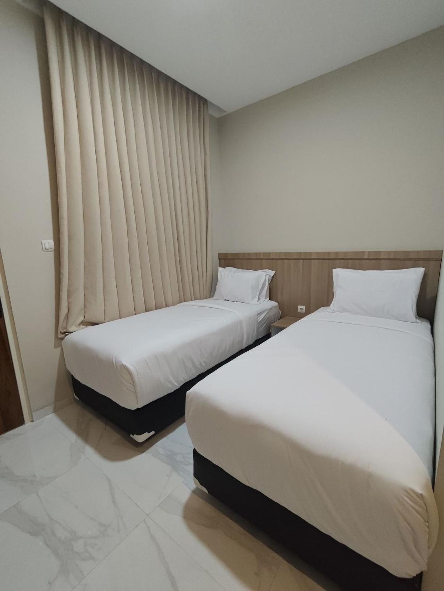 El Nipa Hotel Labuan Bajo Eksteriør billede